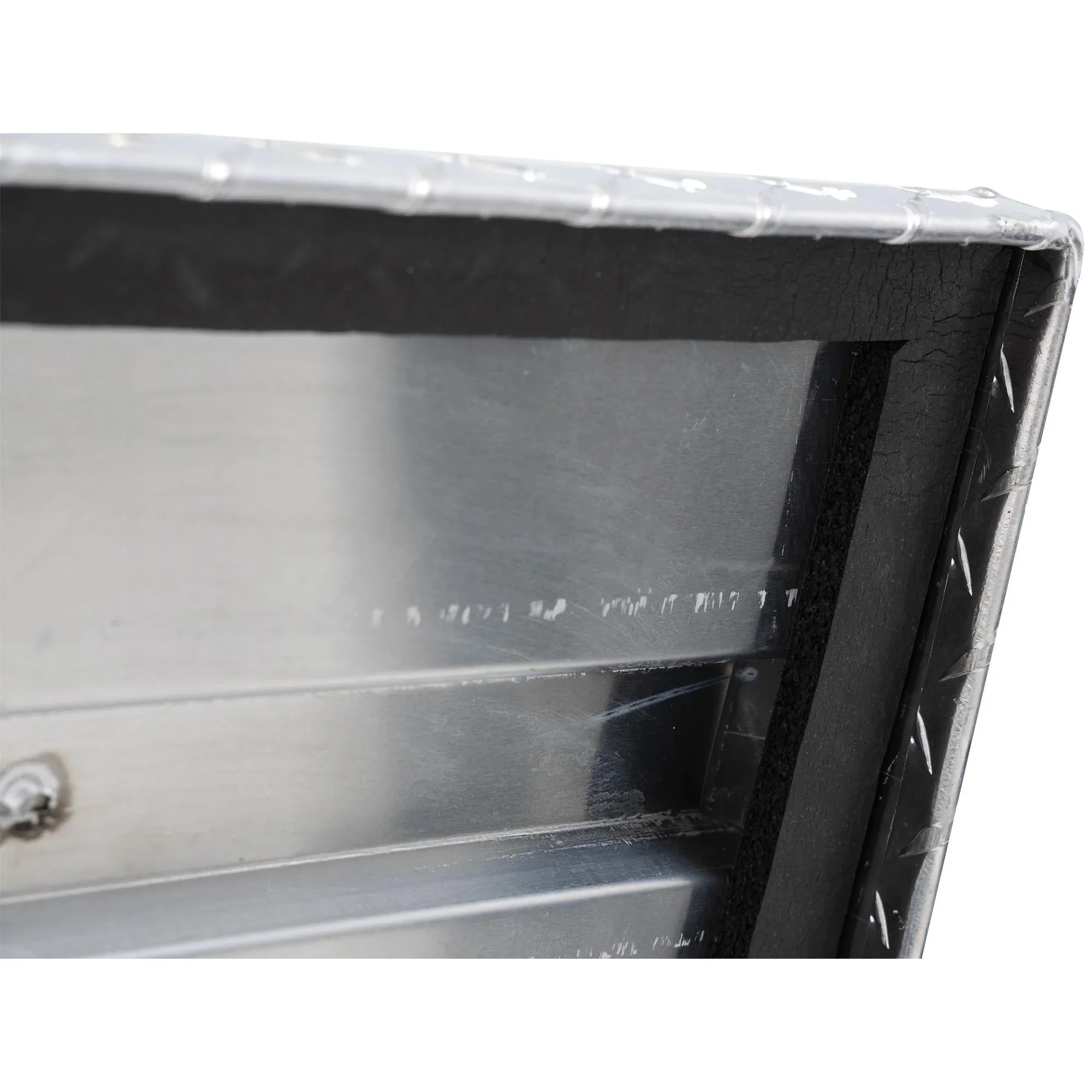 Better Built 70 Crown Series Low Profile Crossover Truck Tool Box - Image 2