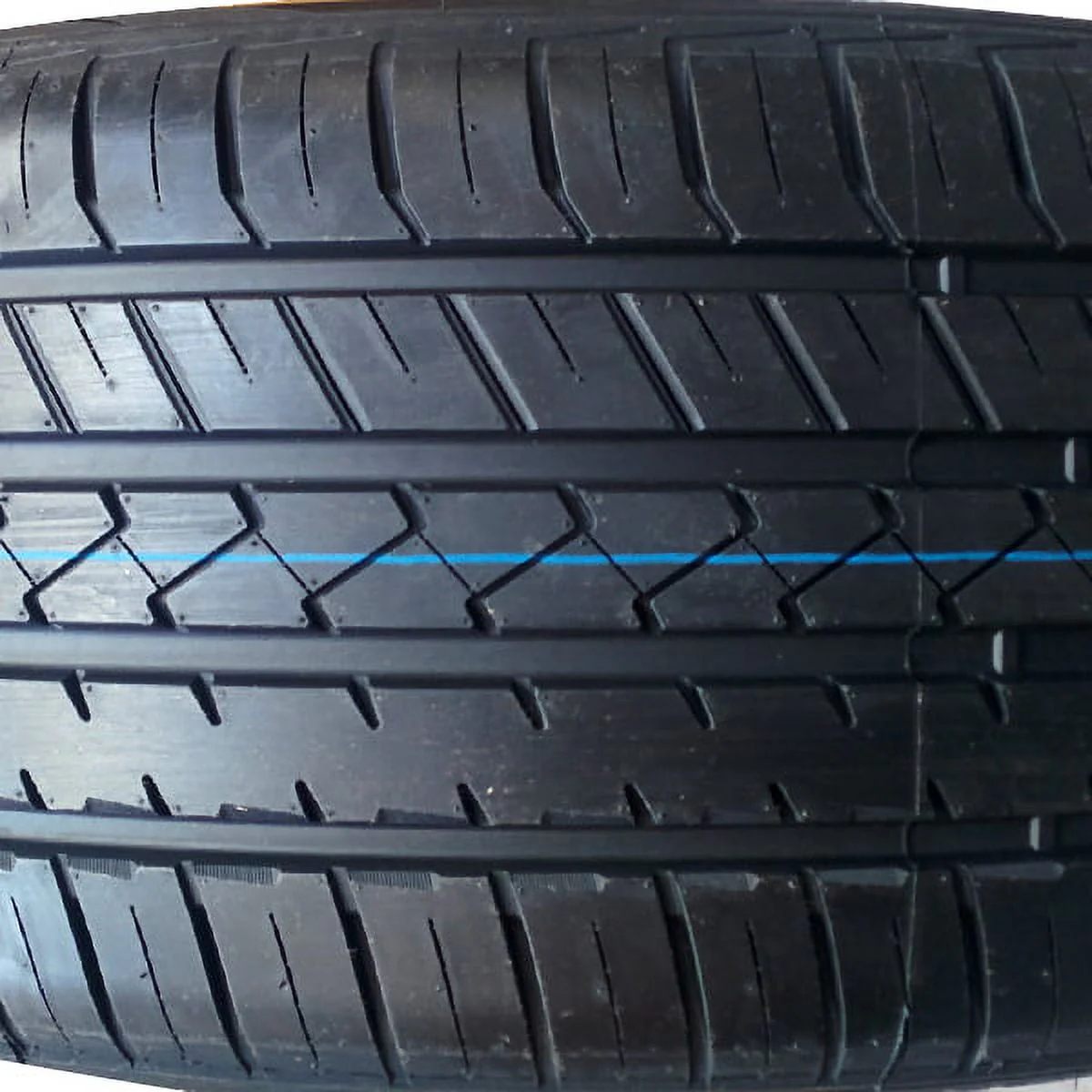 4 New 245/35ZR21 96W XL full season ultra high performance tyre LHST52135010/245/35/21/2453521 - Image 3