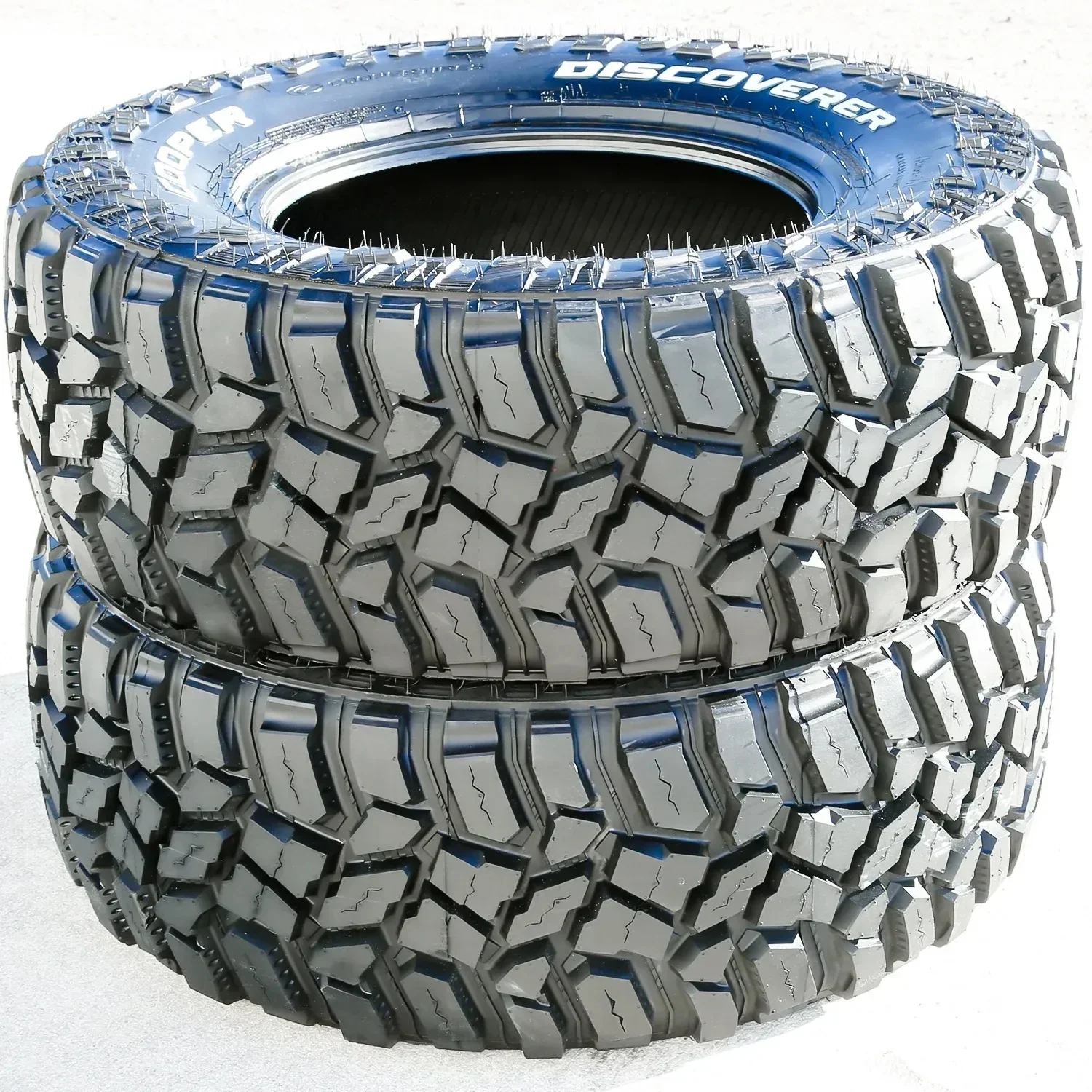 Set of 4 (FOUR) Cooper Discoverer STT Pro LT 275/70R18 125/122P E 10 Ply MT M/T Mud Tires - Image 4